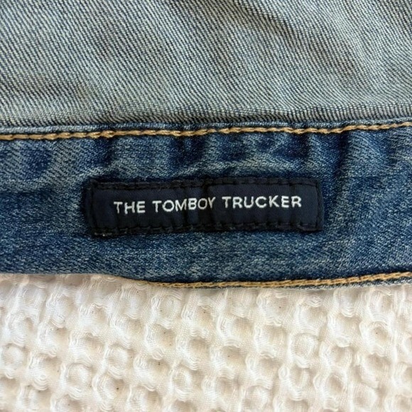 Lucky Brand Distressed Denim Jean Jacket Size M, Tomboy Trucker Style 99% Cotton - Picture 7 of 8